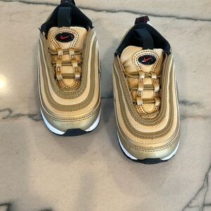 AIR MAX 97 GOLD BULLET